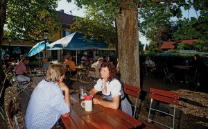 Gasthof Jägerwirt Neufahrn Biergarten