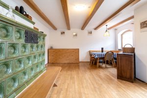 Gasthof Jägerwirt Neufahrn Ferienhaus Living Room