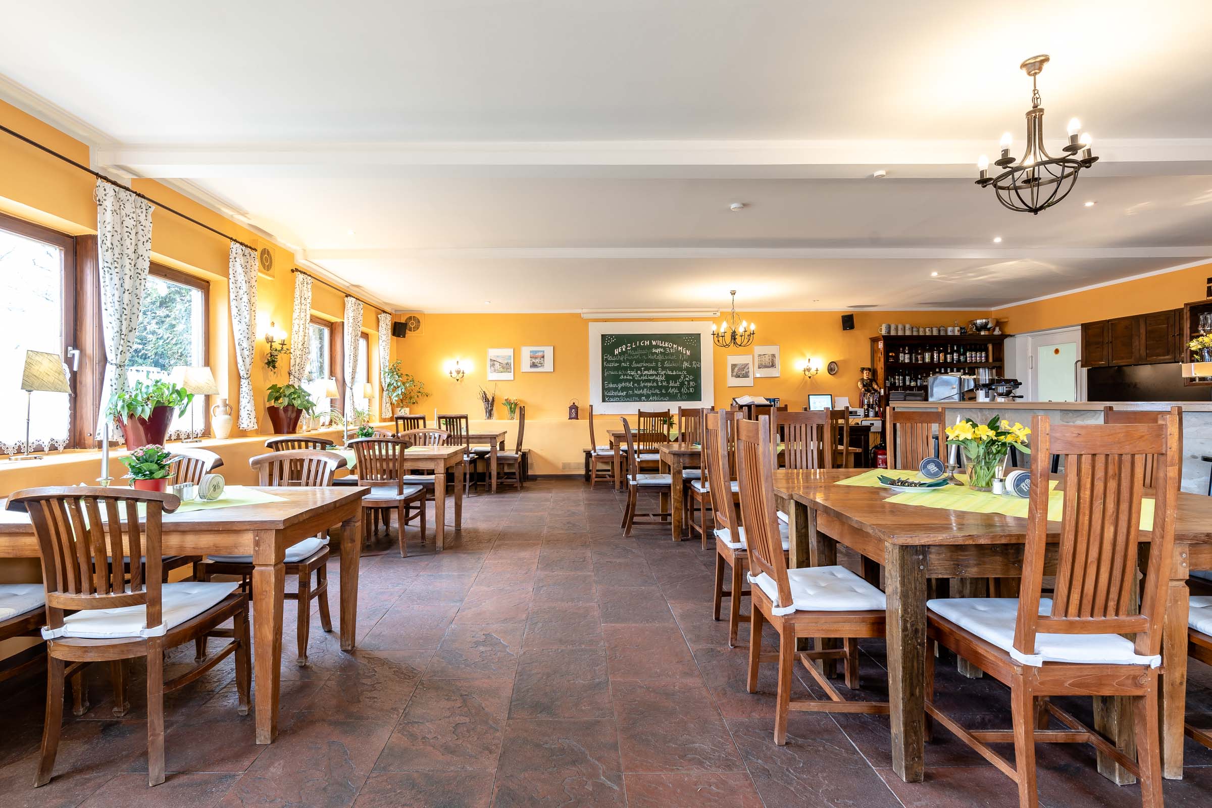 Gasthof Jägerwirt Neufahrn Restaurant